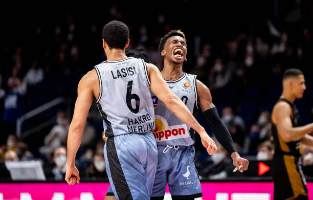 他们不仅频 他们不仅频