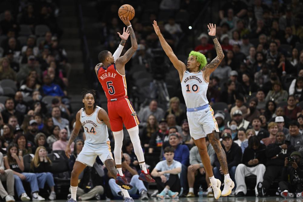 他已经受到 他已经受到